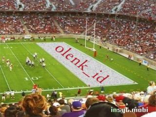 Text Di Lapangan Bola